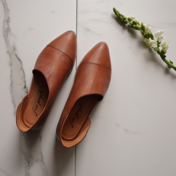 Free People Shoes - Free People Royale Flat